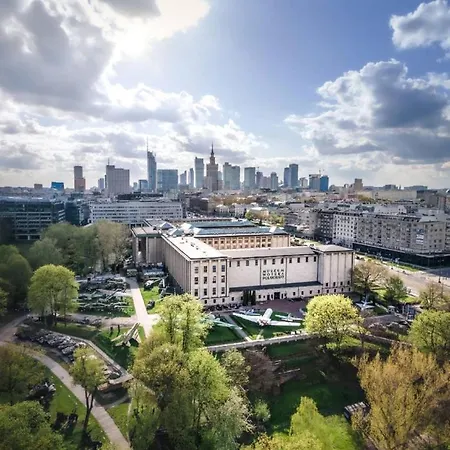 Forum 3 Metro Fast Wifi 400 Mbs Tv Hbo Disney+ *