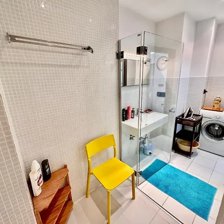 Forum 3 Metro Fast Wifi 400 Mbs Tv Hbo Disney+ *