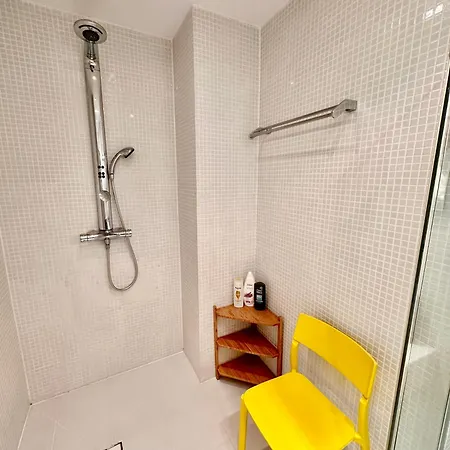 Forum 3 Metro Fast Wifi 400 Mbs Tv Hbo Disney+ *