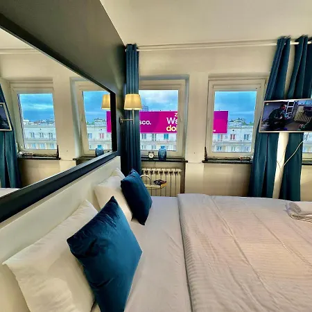 Apartment Forum 3 Metro Fast Wifi 400 Mbs Tv Hbo Disney+
