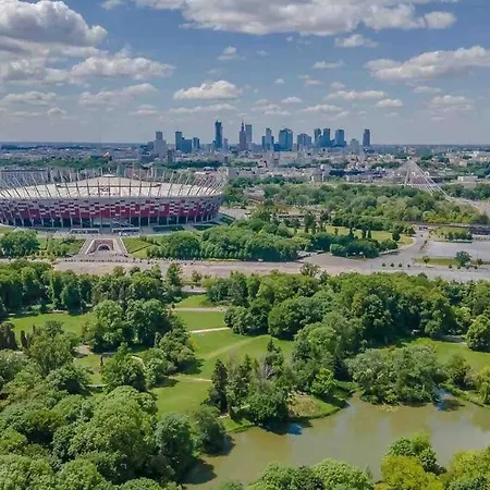 Forum 3 Metro Fast Wifi 400 Mbs Tv Hbo Disney+ Apartman Varsó